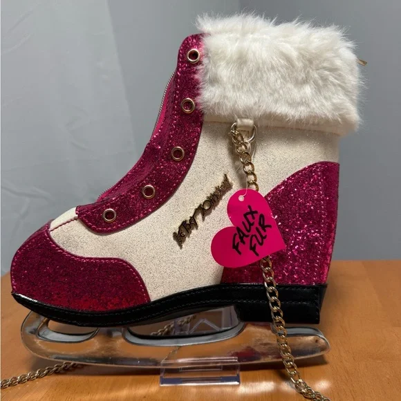 Betsey Johnson Ice Skate Crossbody - Picture 2 of 4